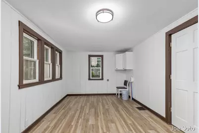 117 E Wright Avenue, Shepherd, MI 48883 - Photo 18