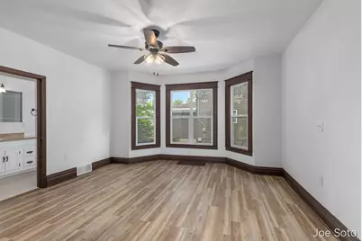117 E Wright Avenue, Shepherd, MI 48883 - Photo 10