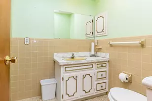 17596 Levan Rd, Livonia, MI 48152 - Photo 26