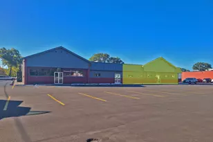 2037 E Laketon Ave, Muskegon, MI 49442 - Photo 1