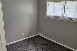 5130 Outer Dr E, Detroit, MI 48234 - Photo 6