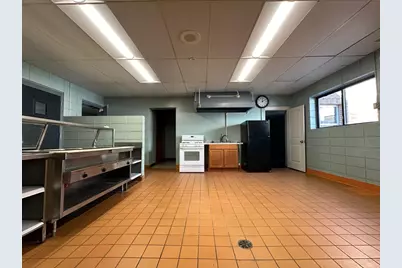 300 E Cass Street #220, Schoolcraft, MI 49087 - Photo 8