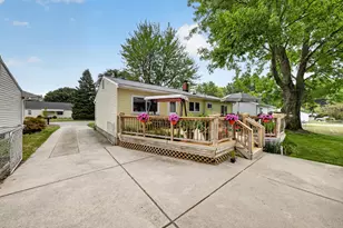 9027 Butwell St, Livonia, MI 48150 - Photo 36