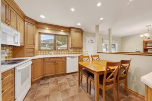 9027 Butwell St, Livonia, MI 48150 - Photo 12