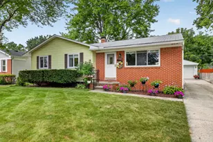 9027 Butwell St, Livonia, MI 48150 - Photo 32