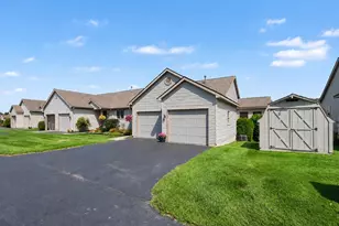 210 Heatherview Street NW, Sparta, MI 49345 - Photo 2