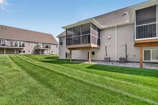 4048 Stoneridge Dr, Jackson, MI 49203 - Photo 6