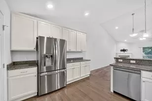 4048 Stoneridge Dr, Jackson, MI 49203 - Photo 18