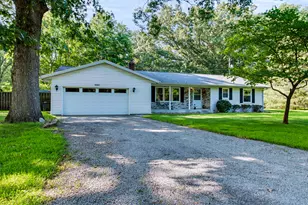 14361 Maple Dr, New Buffalo, MI 49117 - Photo 2