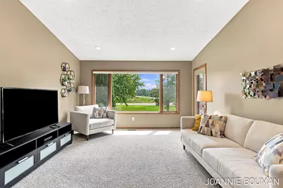 1376 Bent Tree Court, Hudsonville, MI 49426 - Photo 6