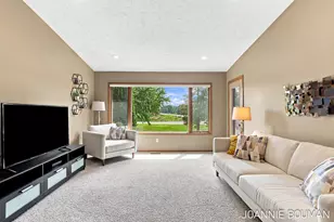 1376 Bent Tree Ct, Hudsonville, MI 49426 - Photo 6