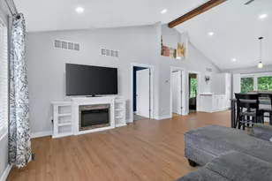 300 Canfield St, Milan, MI 48160 - Photo 8