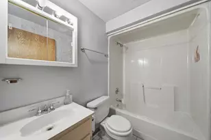 169 Riviera Dr, Brooklyn, MI 49230 - Photo 18