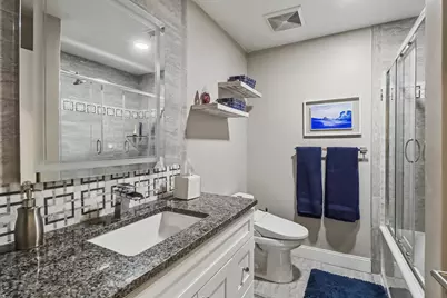 37522 Jefferson Avenue #103, Harrison, MI 48045 - Photo 14