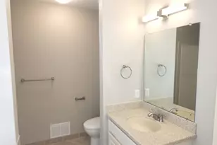 6501 Wisteria Trace, Ann Arbor, MI 48103 - Photo 20