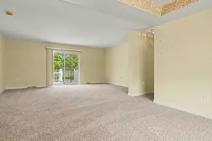 1082 Azalea Dr, Jackson, MI 49201 - Photo 6