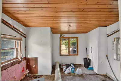 6187 N Oak Avenue, White Cloud, MI 49349 - Photo 10