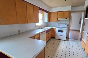 30369 M-40, Paw Paw, MI 49079 - Photo 6