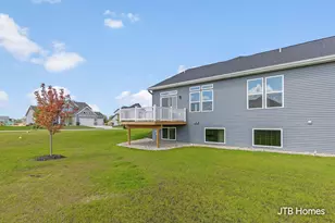 7606 Hidden Brook Ln, Allendale, MI 49401 - Photo 34