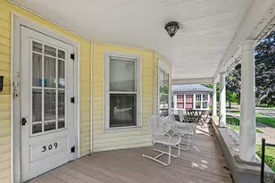309 Michigan Ave, South Haven, MI 49090 - Photo 30