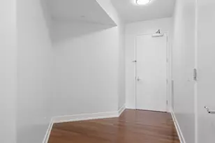 335 Bridge St NW, Grand Rapids, MI 49504 - Photo 8