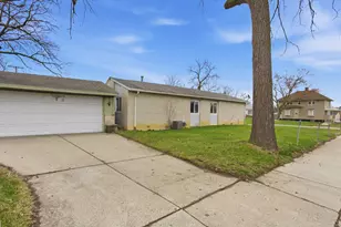 170 Beyne St, Mount Clemens, MI 48043 - Photo 18