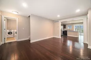 1 Maple Vlg Ct, Ann Arbor, MI 48103 - Photo 10