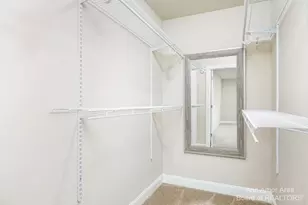 2 Maple Vlg Ct, Ann Arbor, MI 48103 - Photo 14