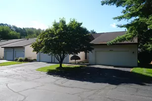 2662 Stonehaven Dr SW, Wyoming, MI 49519 - Photo 6