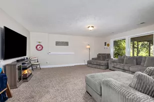 9413 Sunset Ridge Dr NE, Rockford, MI 49341 - Photo 22