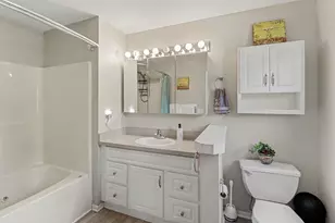 14505 Meadowpark Dr, Pinckney, MI 48169 - Photo 10