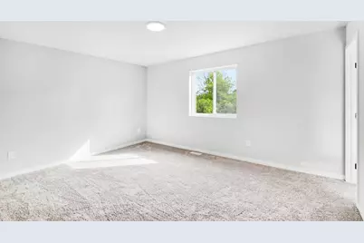 10077 Kearns Court, Portage, MI 49024 - Photo 12