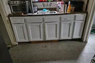 11766 Engleside St, Detroit, MI 48205 - Photo 8