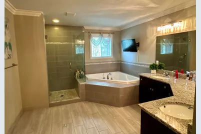 21568 Fort Worth Drive, Macomb, MI 48044 - Photo 12