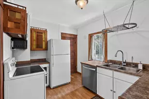 611 Elmwood Ct, Kalamazoo, MI 49007 - Photo 20