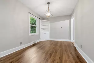 1218 Pinehurst Blvd, Kalamazoo, MI 49006 - Photo 6