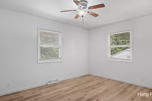 1717-1719 SE 52nd Street SE, Kentwood, MI 49508 - Photo 12