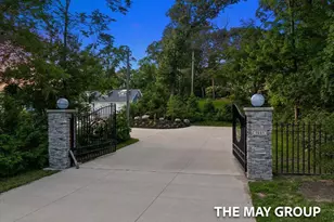 3443 Manderley Dr NE, Grand Rapids, MI 49525 - Photo 14