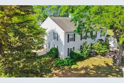 38655 Bayside Court, Clinton, MI 48038 - Photo 24