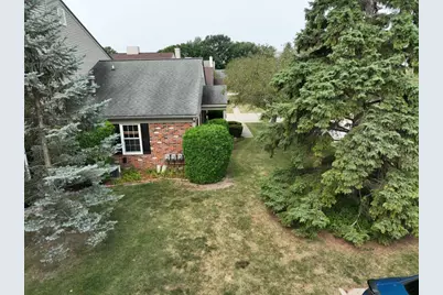 15810 Cambridge Drive, Clinton Twp, MI 48038 - Photo 44