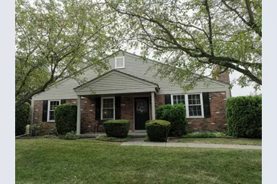 15810 Cambridge Drive, Clinton Twp, MI 48038 - Photo 2