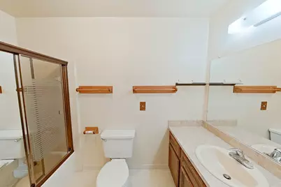 15810 Cambridge Drive, Clinton Twp, MI 48038 - Photo 28