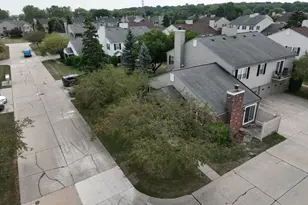 15810 Cambridge Dr, Clinton Twp, MI 48038 - Photo 42