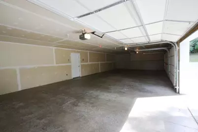 1327 Fraternity Village Drive, Kalamazoo, MI 49006 - Photo 22