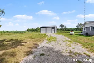 2624 100th Ave, Lakeview, MI 48850 - Photo 26