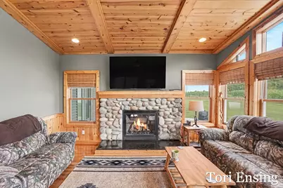 2624 100th Avenue, Lakeview, MI 48850 - Photo 6