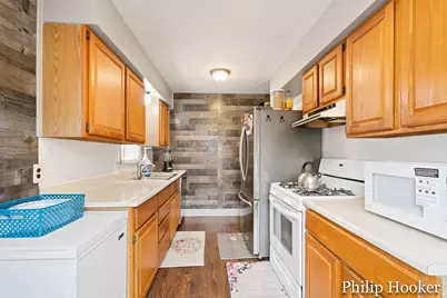 1383 Katrina Drive SE, Kentwood, MI 49508 - Photo 8