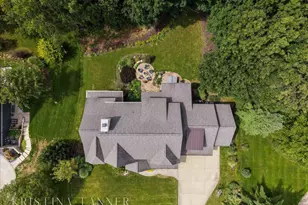5782 Manchester Hills Dr SE, Grand Rapids, MI 49546 - Photo 14