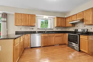 3152 Honeysuckle Dr, Ann Arbor, MI 48103 - Photo 10