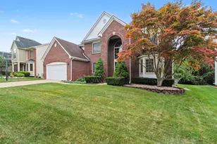 3152 Honeysuckle Dr, Ann Arbor, MI 48103 - Photo 2